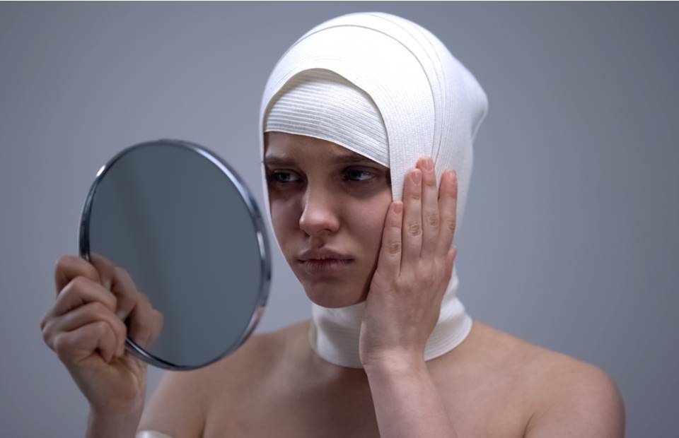 Ukrajinská modelka udělala ze svého obličeje senzaci. Plastikami šokuje celý svět
